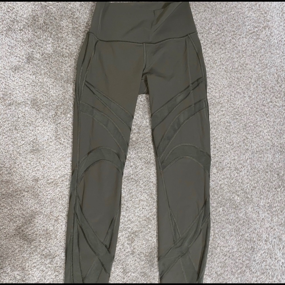 Lululemon leggings